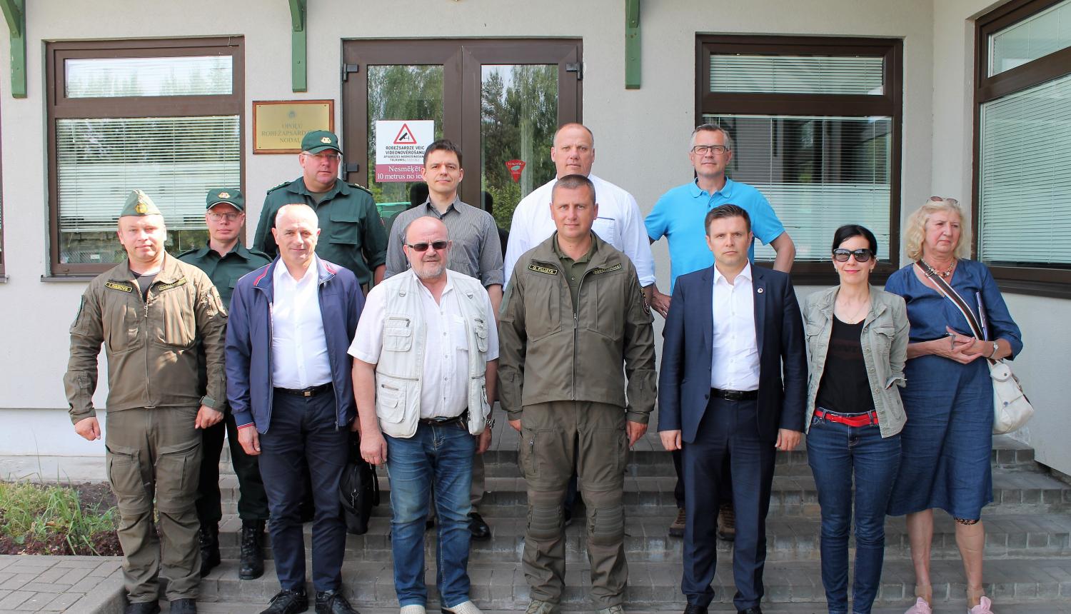 FOTO: Saeimas Aizsardzības, iekšlietu un korupcijas novēršanas komisijas pārstāvji apmeklē VRS Ludzas pārvaldes Opoļu RSN