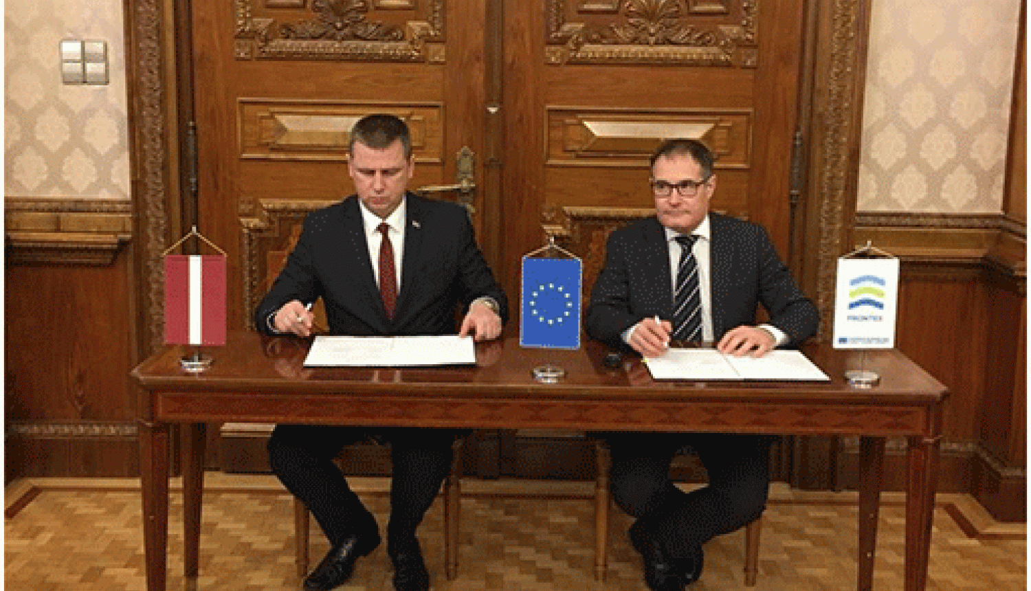 FOTO: Paraksta saprašanās memorandu