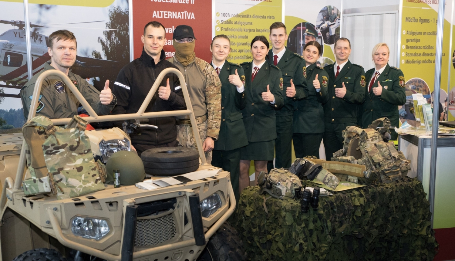FOTO: Robežsargi atvērto durvju dienu laikā